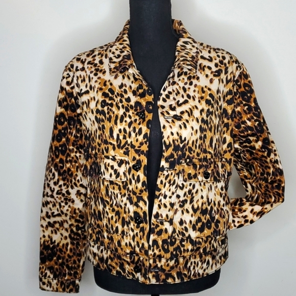 LulaRoe Kenny Denim Trucker Jacket Limited Edition Animal Print - Picture 2 of 16